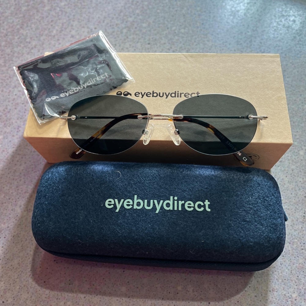 NEW Eyebuydirect Market Sunglasses 53-17-136 w/ Case‎ Box & Cloth
